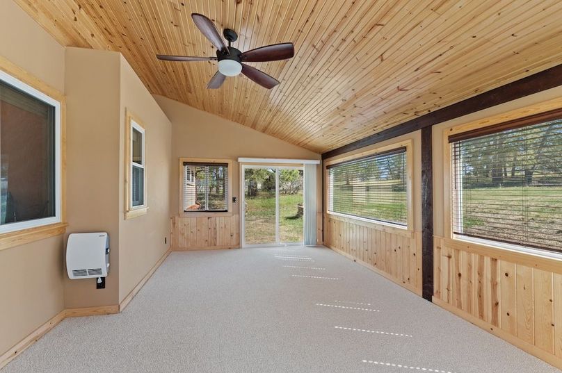 117b - Kitchen Sunroom