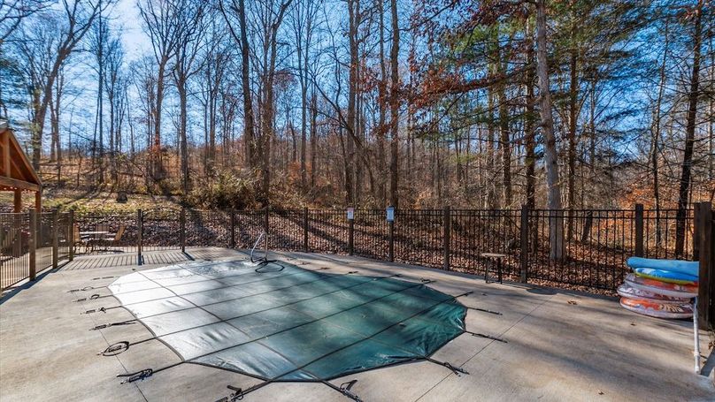 62-zj 21801 Sterling Rd127-2