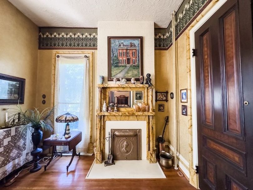 StenceRealty_25_515-N-8th-Street-Marshall-IL_23