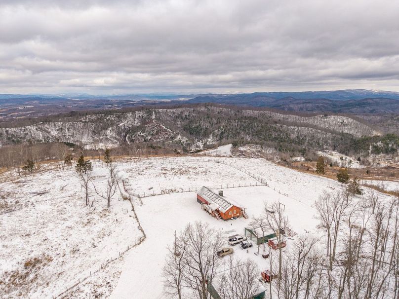 DJI_20251211122643_0075_D