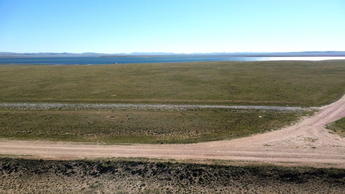 Lake Front Property On Wheatland Reservoir 3 Whitetail Properties