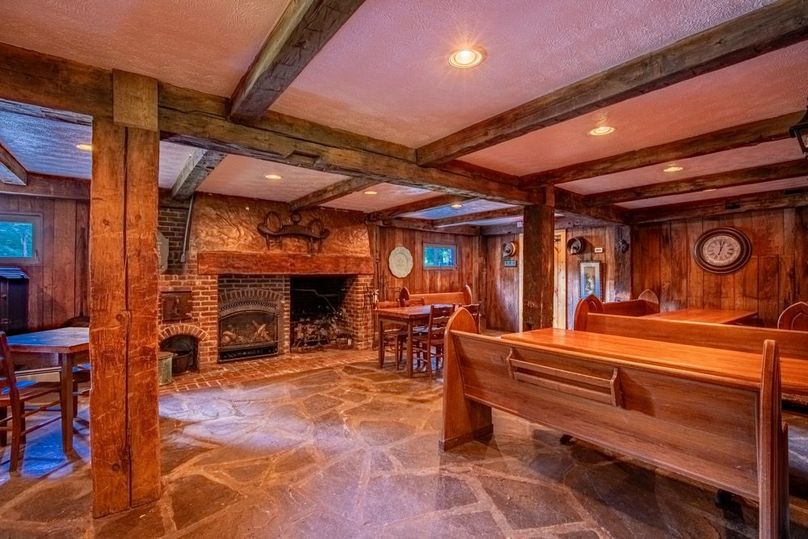 DeerHeadInn-64