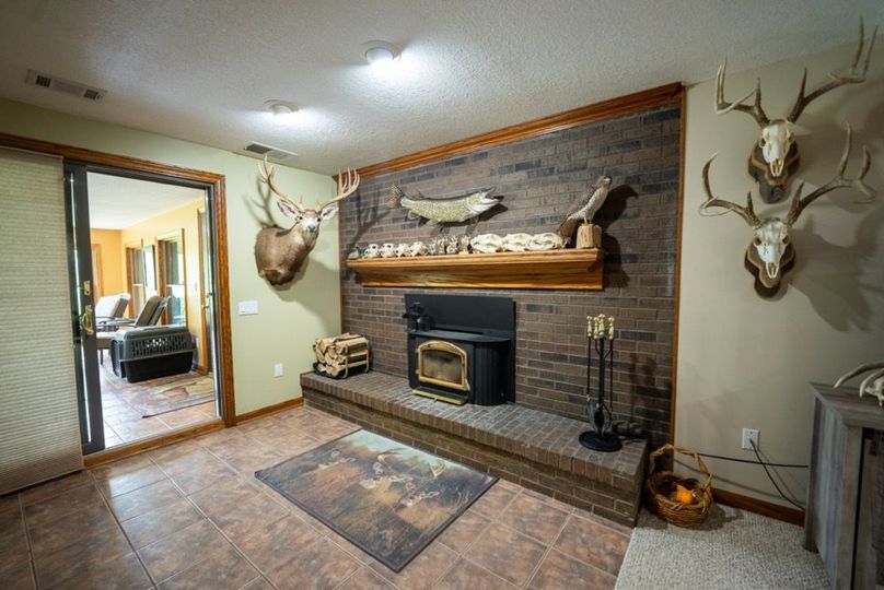 LivingstonMI41.75-53