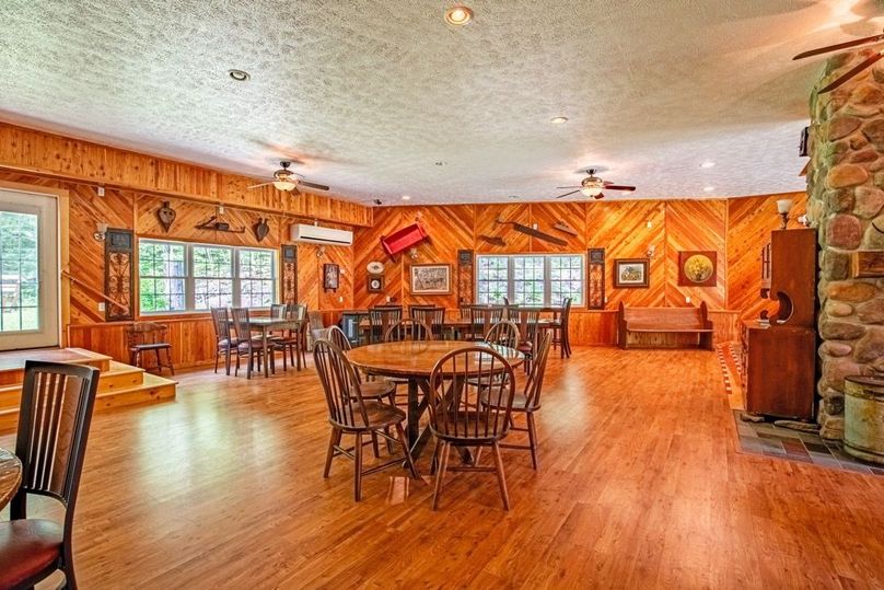 DeerHeadInn-50