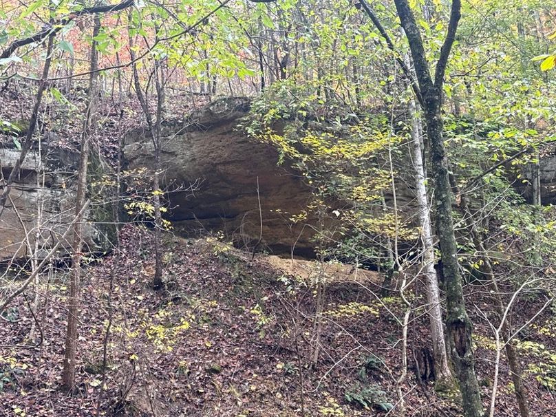 010 Cave On North Side of Drainage-2