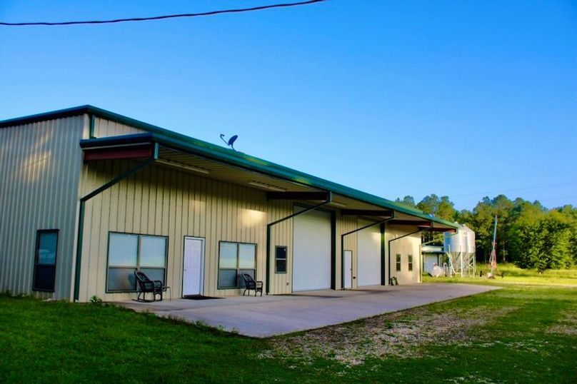 9C25D309-2DDA-4940-B67A-A58925CD98EF_1_105_c