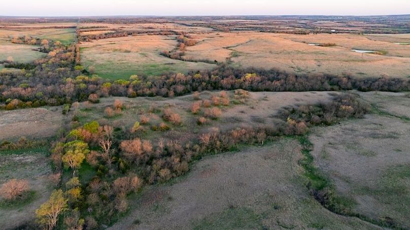 WabaunseeKansas887.39-49