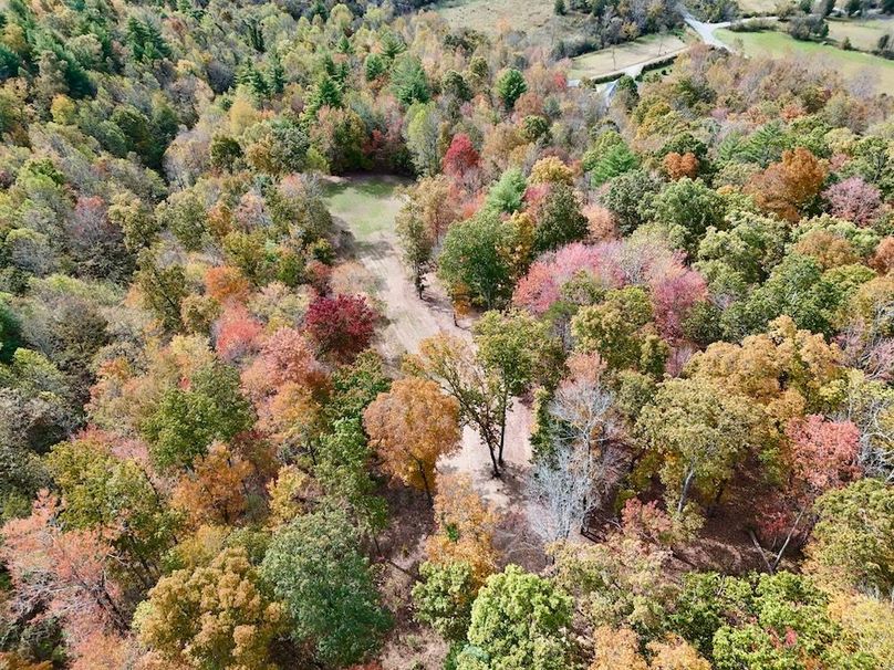 DJI_20251024133358_0100_D