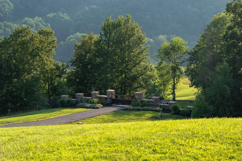 Lewis WV 150 Featured_ProPhoto-90