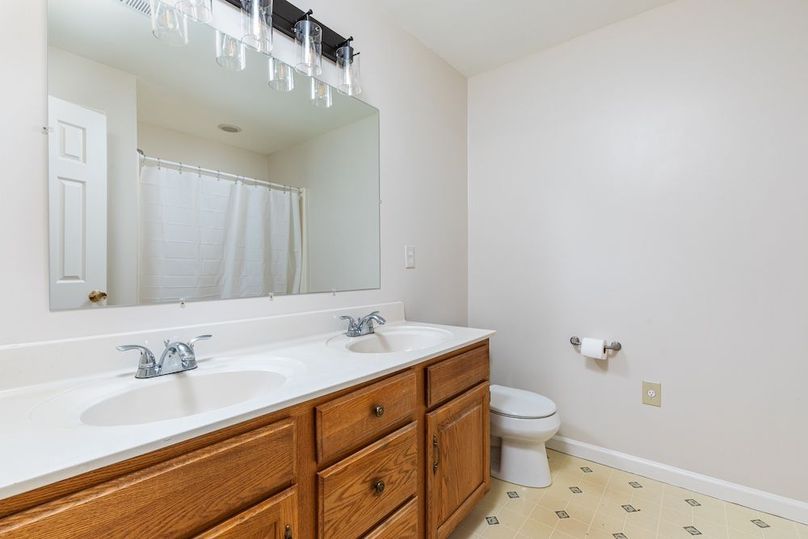 19-2E6A0781_ 2983 Old Winchester Rd - Absolute Altitude - 10 - 2025 -01