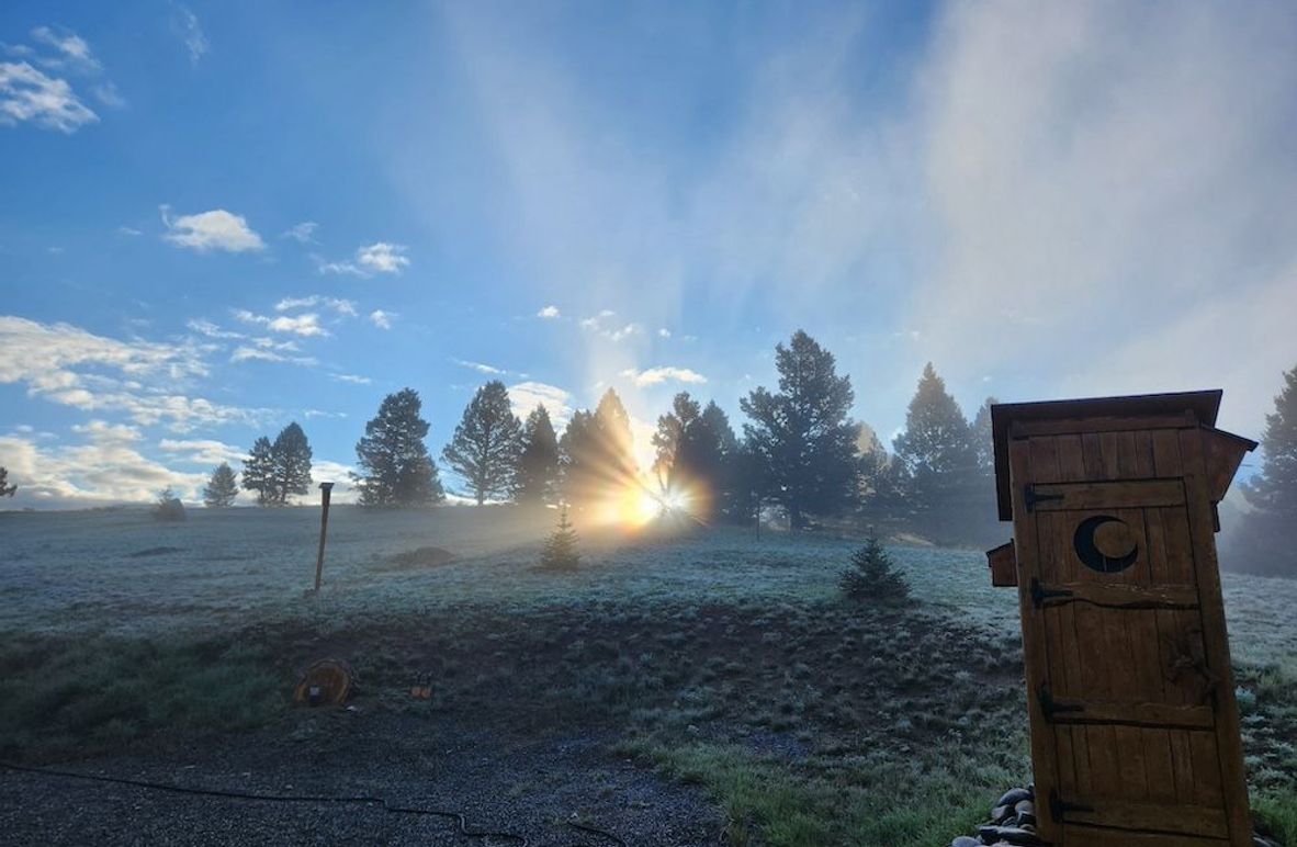 3. 1155296253775334540