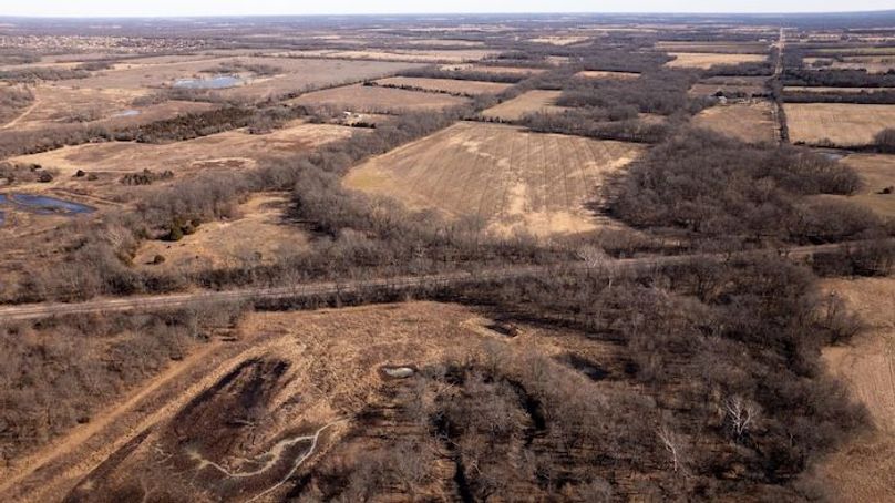 Neosho Duck Property-31