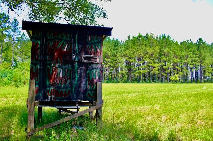 DE095C13-62E3-4D8F-B448-62580907228D_1_105_c