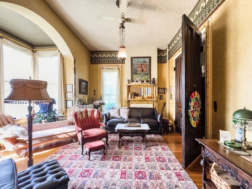 StenceRealty_25_515-N-8th-Street-Marshall-IL_22