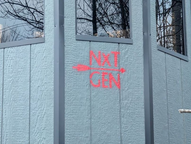 PXL_20260107_214610592