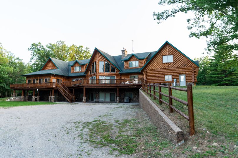 Ogemaw MI 475 Featured Pro Photo-742189