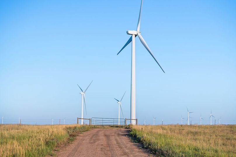 044 - West Gate Windmill Road