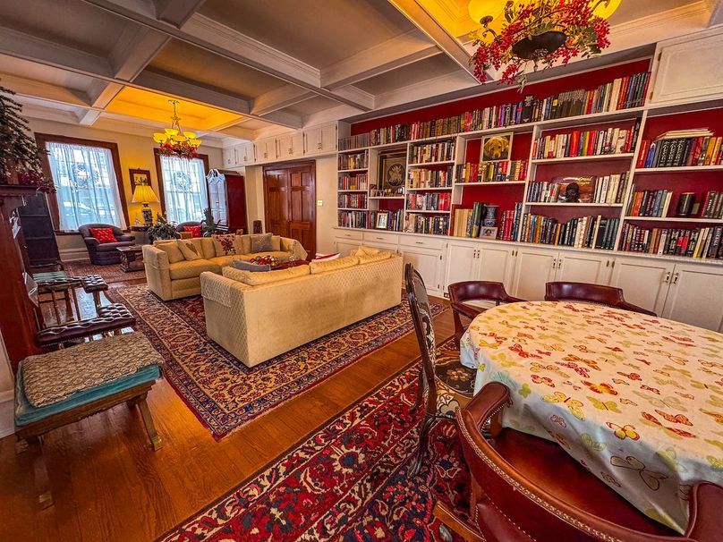 Lewis, WV 246 E 1st Wyllie-014