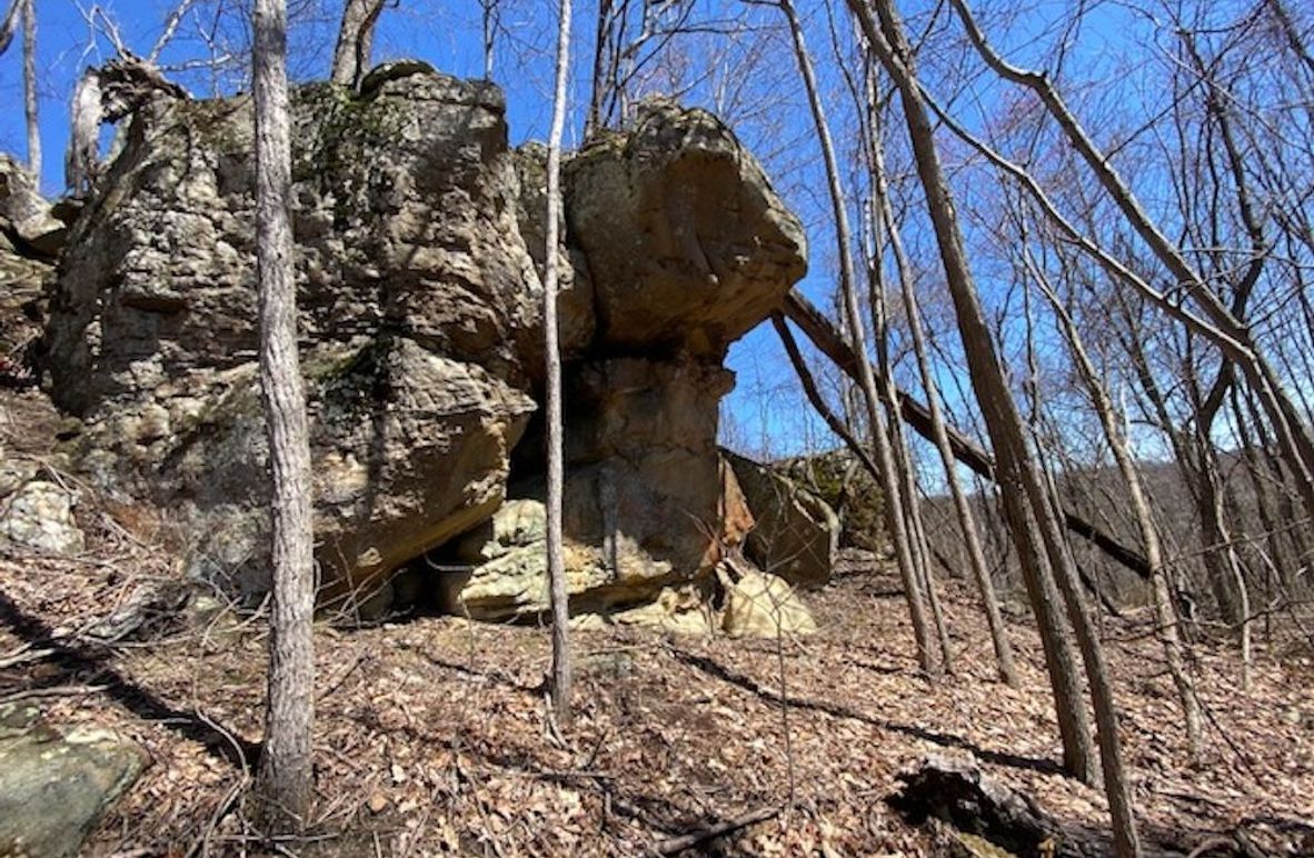 005 cool rock features along the north ridge