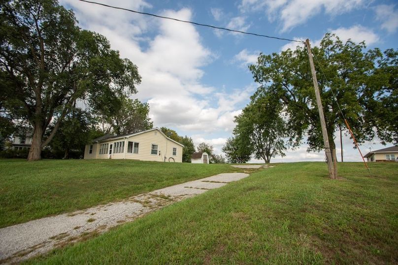 FREMONT CO IA .98+_-_23