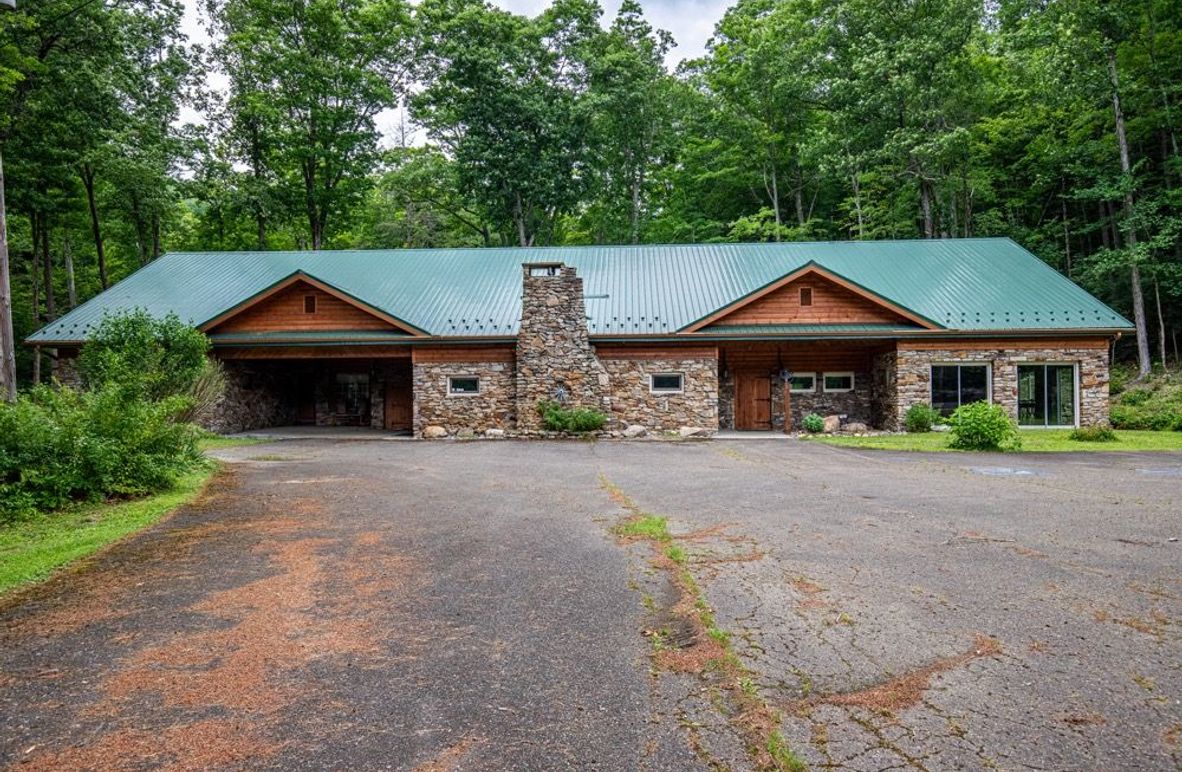 DeerHeadInn-4