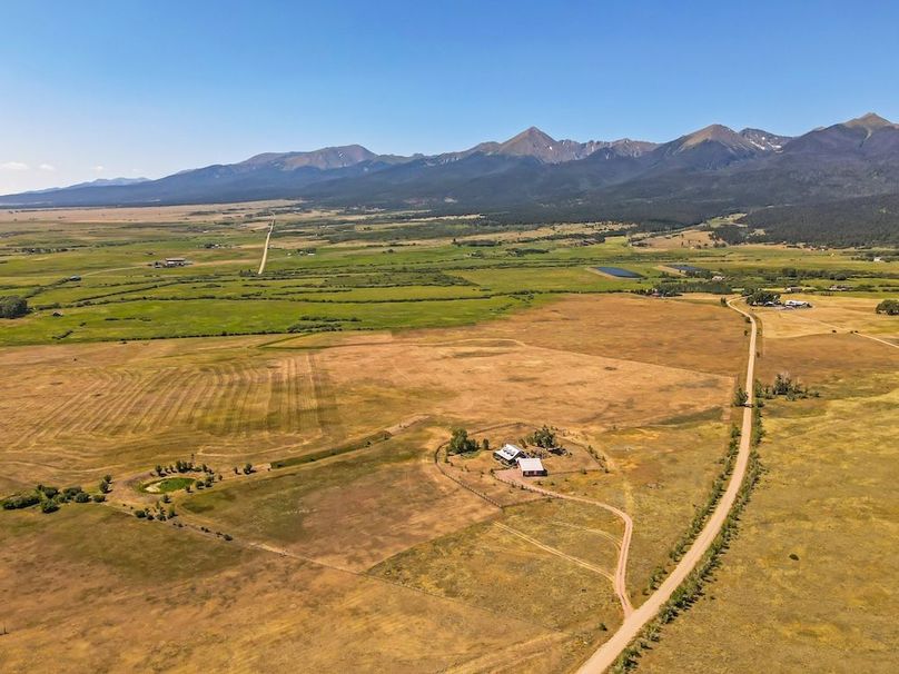 57-web-or-mls-DJI_0493