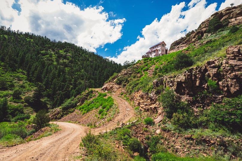 Teller Co 243.32 Kief - 038 Shelf Road Home Build