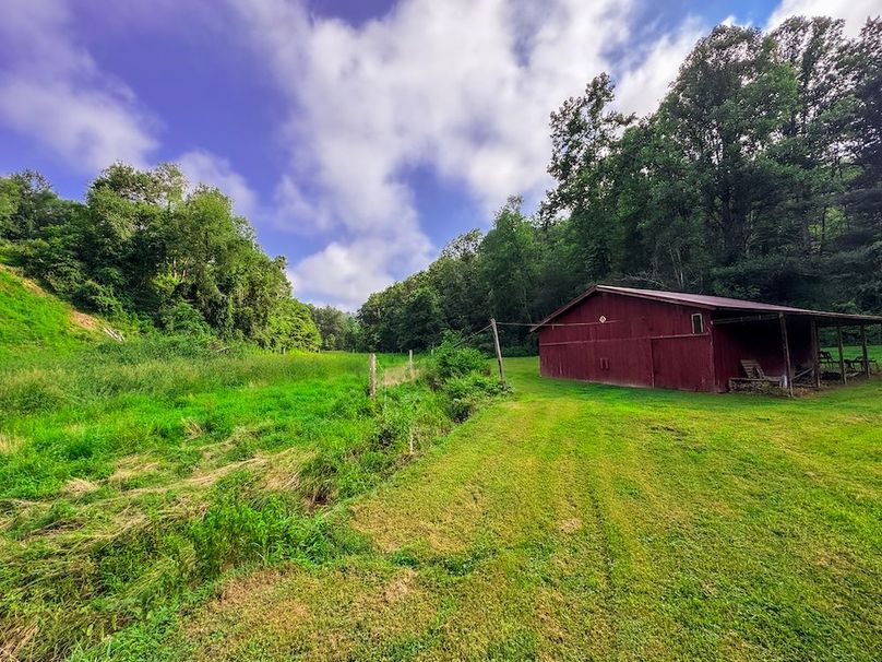 Lewis, WV 105 AC Miller-33