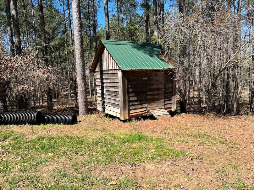 040_Outdoor Storage
