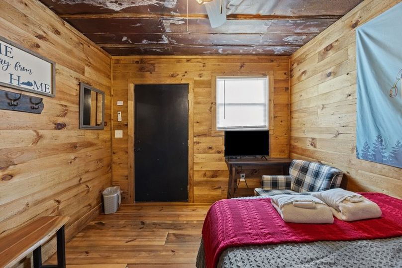 073 bedroom 4 as you look back towards the entrance