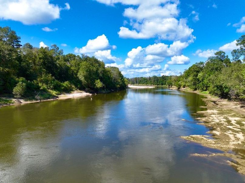 1B048C6B-BAF4-49E0-9B9C-2380408FD9BD_1_105_c