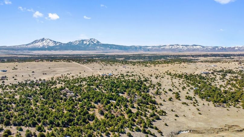 08 - Spanish Peaks