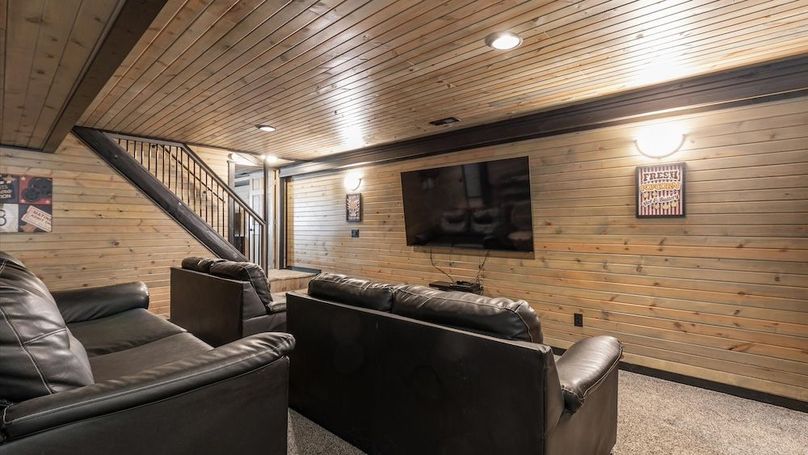 31-zj 21801 Sterling Rd080