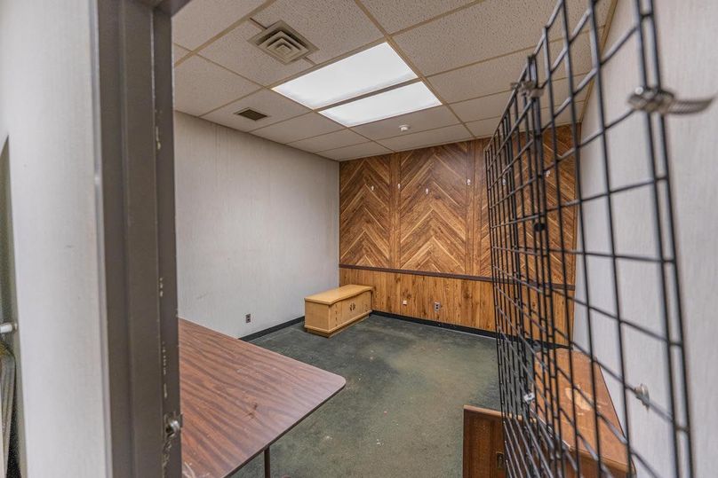 Winnebago 2.05 (Flee Market)_22