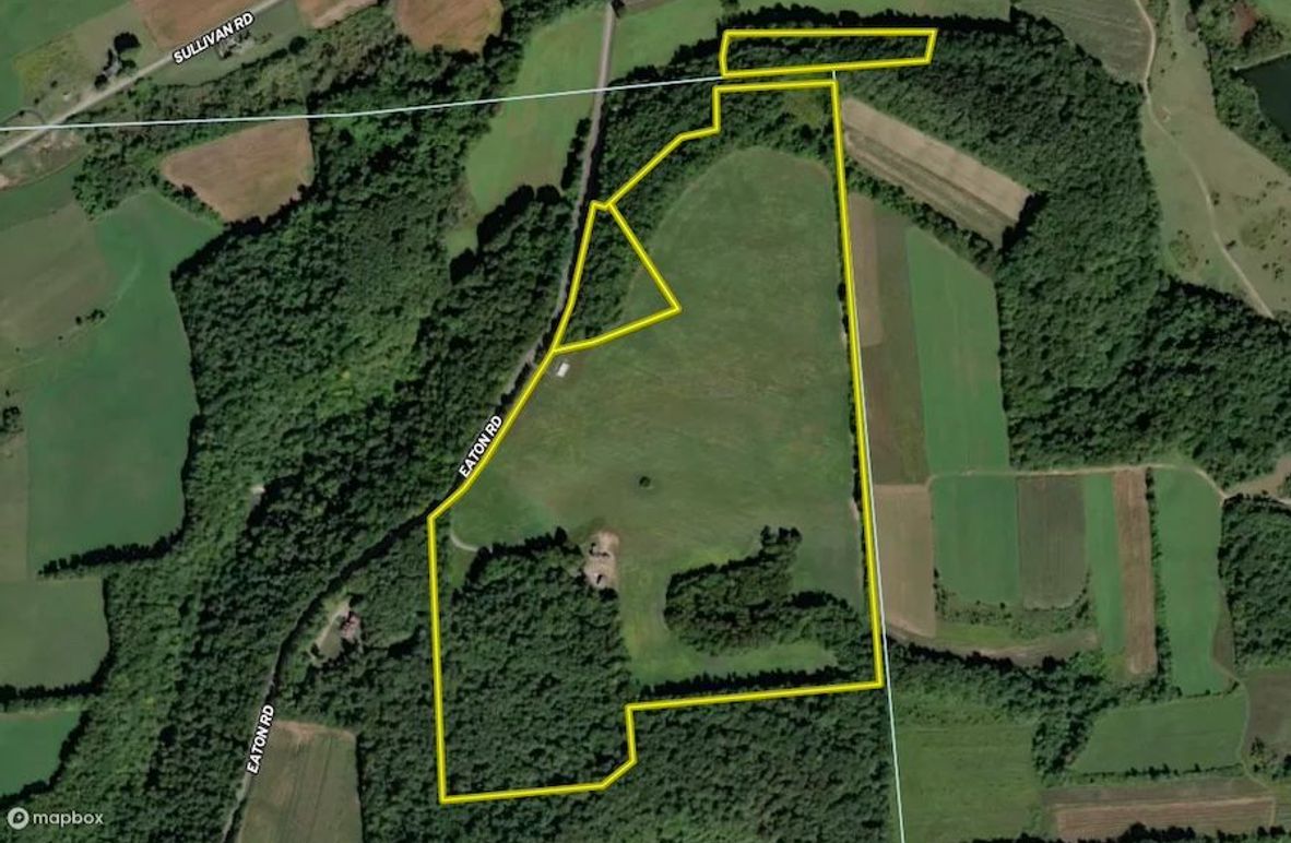 Print Stunning Estate With OneInAMillion Views, Potential As Airbnb Whitetail