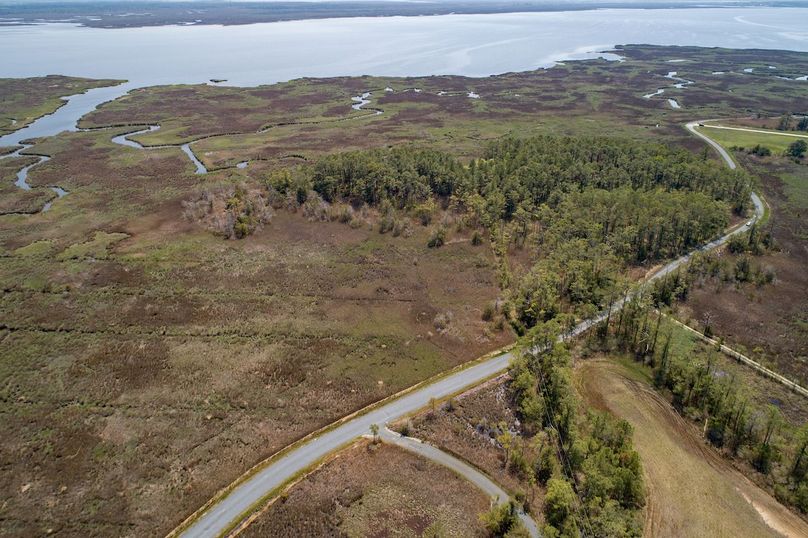 DJI_0255240428-ZF-0713-72000-1-001-022