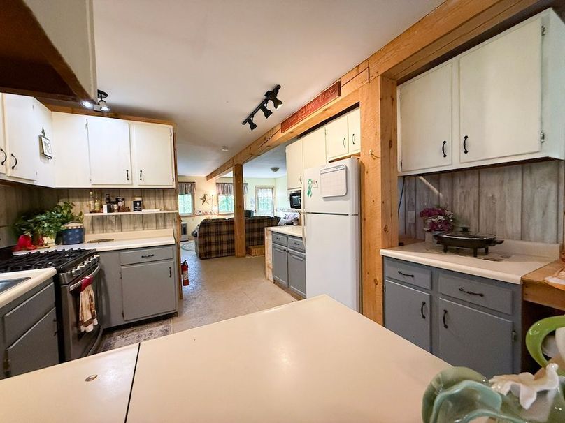 Jefferson NY 195.6 Parker Photos 8