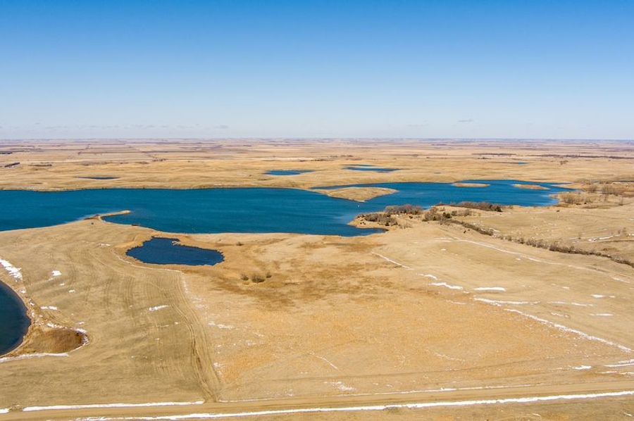4. sweetwater lake