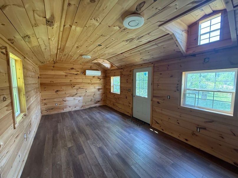 075 the inside of the small amish cabin