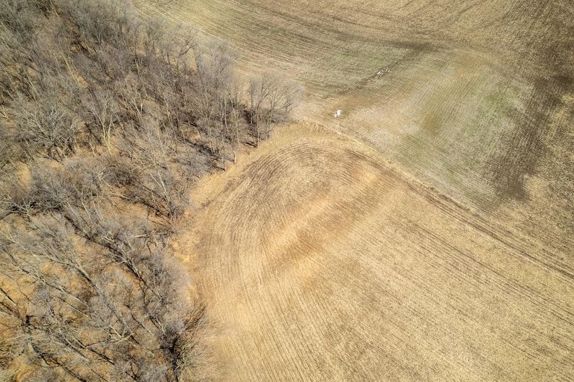 Whiteside IL 49.22_23