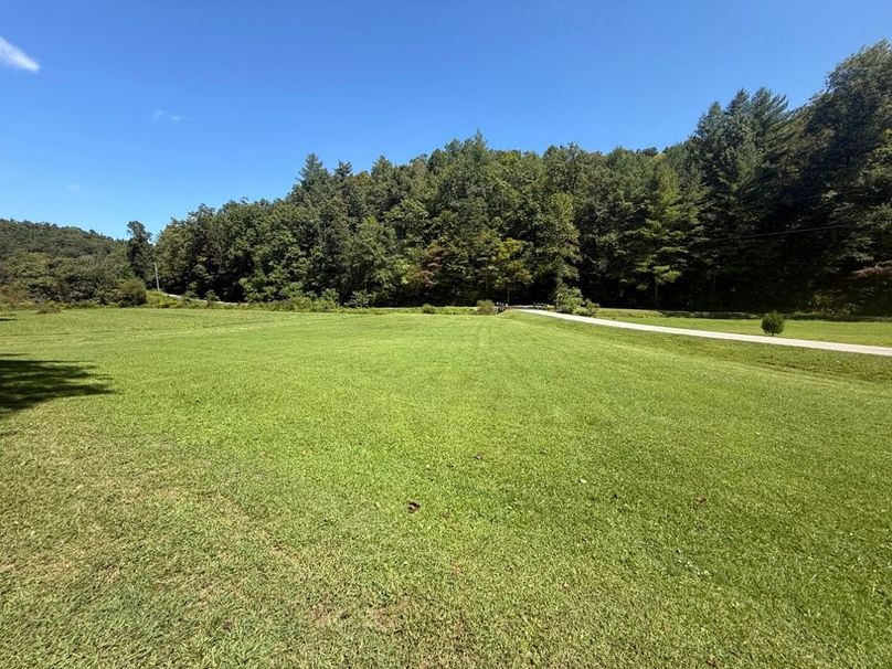 014 the lot across Rush Fork Road, perfect for another building site