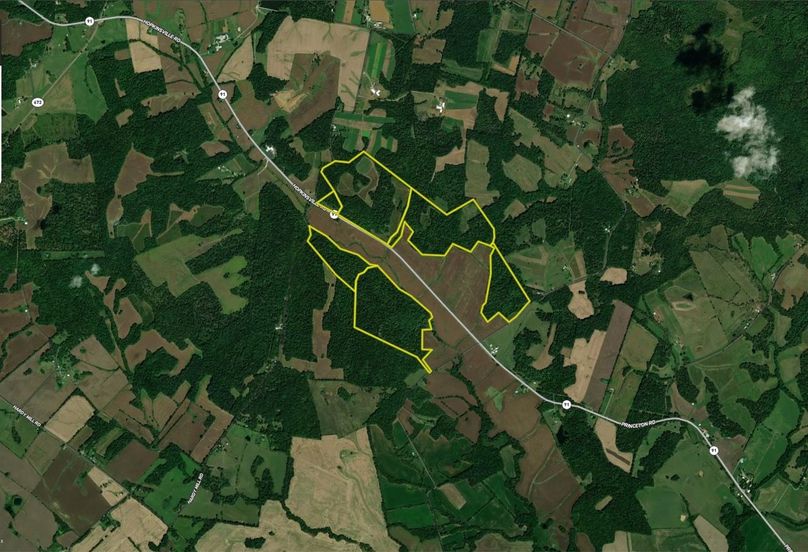 christian Caldwell 281.aerial.mid range Large