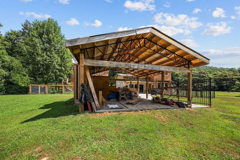 13-web-or-mls-4928 Yellow Creek Rd 011