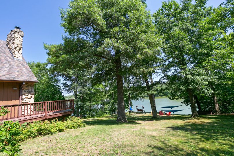 2227_95th_St_©_Picture_This_Inc-31