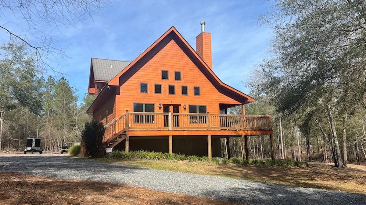 Home In Ocmulgee Banks Hunting Community Whitetail Properties