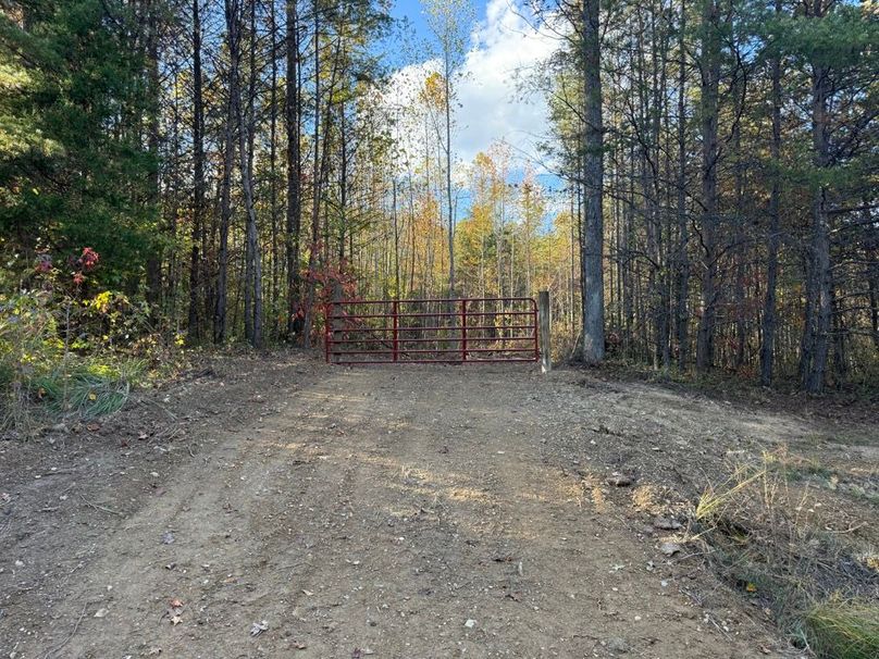 004 the first of two gated entrances