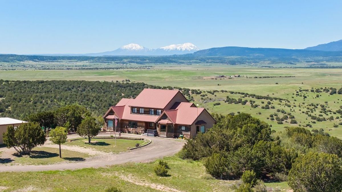 Turtle Butte Ranch | Whitetail Properties