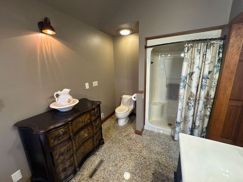 Calhoun, WV 132.84 AC Szegi 2-037