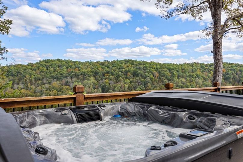 013 late morning relaxation from the hottub