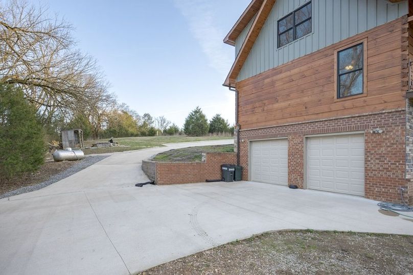 1565 Old Elkton Pike-51